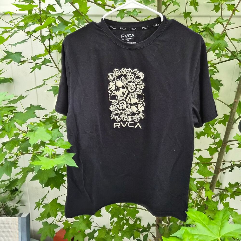 RVCA Loungewear Skull + Roses Graphic Tee Black - Sz M